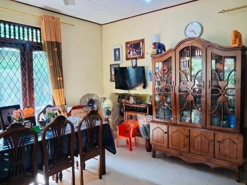 (AFA360) 15.8 perches With House Sale At Maharagama