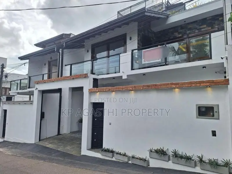 malabe luxury house for sale