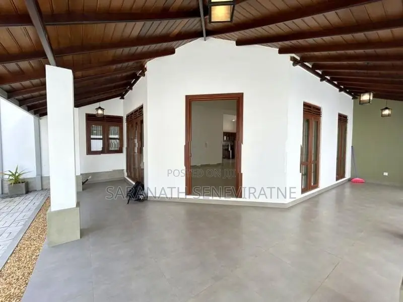 Newly Renovated Three Bedroom House for Sale in Dampe Piliyandala