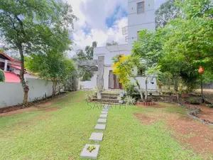 Well Build Luxury House Sale Athurugiriya
