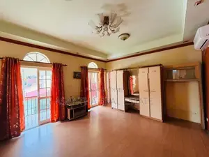 (AFA364) Luxury House With 18 P sale At Rajagiriya