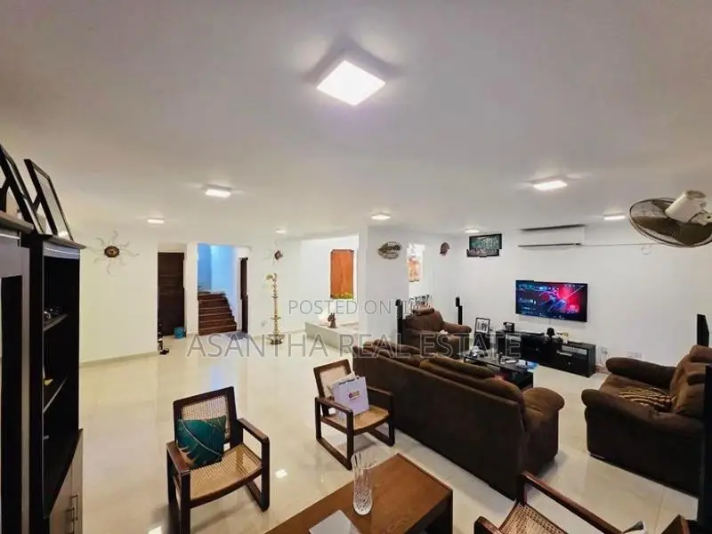 (AFA366) Two-storied house for sale in Nawala