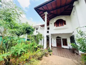 (AFA367) 02 Story House With 16.2 P Sale At Pitakotte