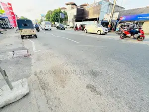 (AFA370) 22 Perch Commercial Property for Sale in Mount Lavinia