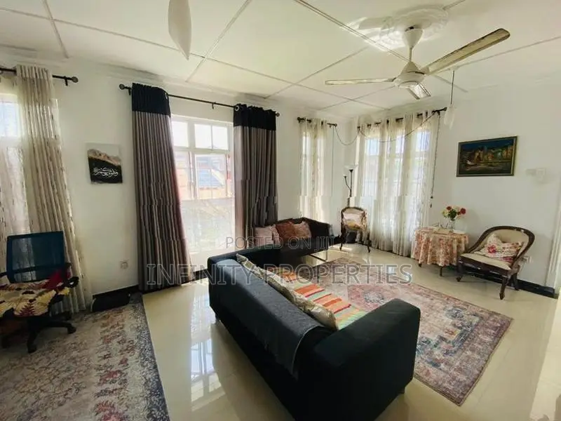 (AF095) 03 Unit Story Apertment Type Colbage Mawatha Nawala