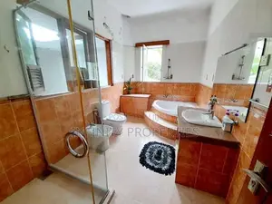 (AF105) 03 Story Luxury House With 22 P Sale in koswatha Nawala