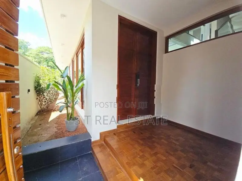 Architecture Designed Luxury 3 Story House For Sale In Boralesgamuwa