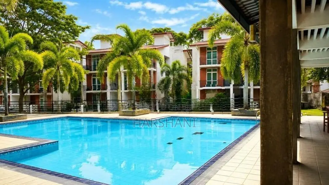 2 Bedroom furnished apartment Close to Athurugiriya - Godagama Main Rd