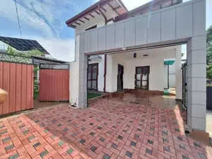 2st luxury house for sale in piliyandala