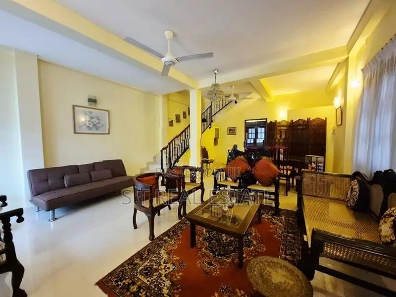 04BR Luxury Two Story House For Sale In Rajagiriya