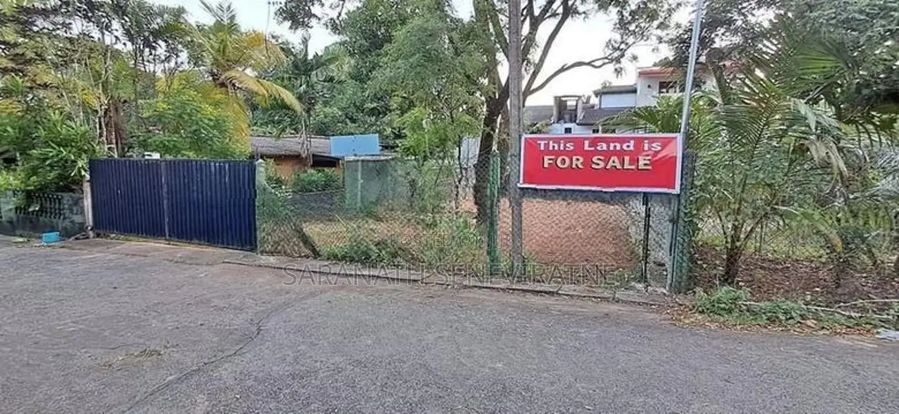 Land in Depanama Pannipitiya Facing 20 Feet Rd