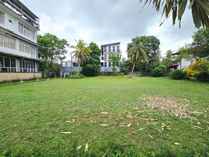 60P Prime Land For Sale In Kottawa Town