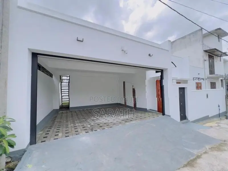 Completed Brand New House Sale Malabe