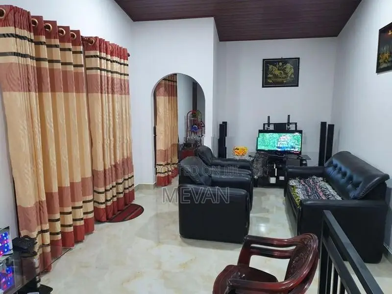 Beautiful Two Storey House for Sale at Kaduwela