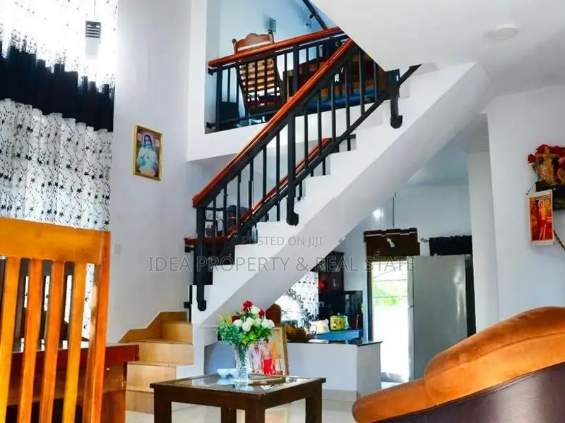 (HRS-547) Two Storey House Sale in Pamunuwa