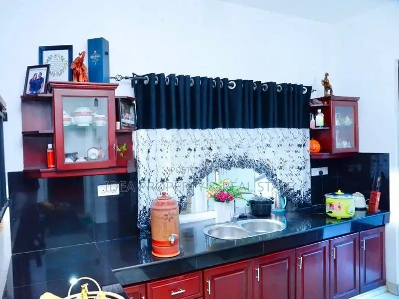 (HRS-547) Two Storey House Sale in Pamunuwa