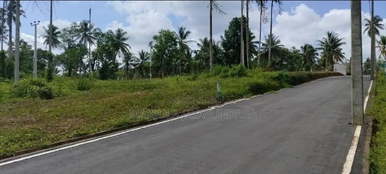Land for Sale Meegoda, Homagama