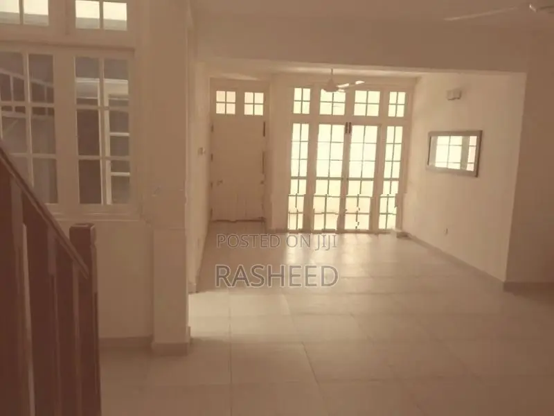6.5 perch 2story house for sale in Dehiwala
