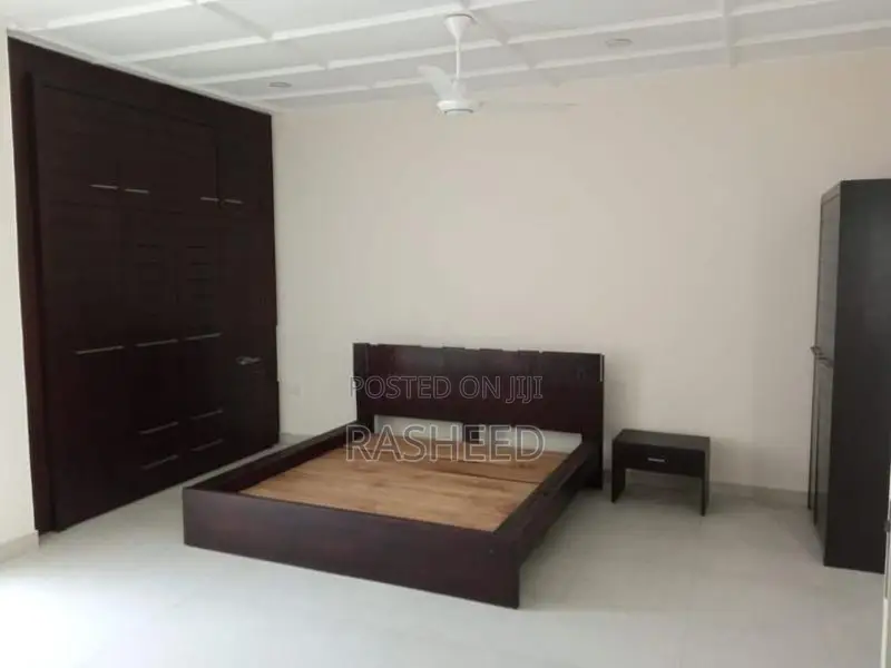 6.5 perch 2story house for sale in Dehiwala