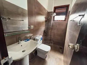 Two story commercial building for rent in Kalubowila