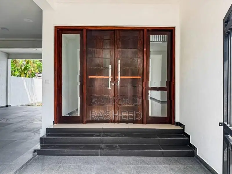 Brand New Luxury House for Sale in Ratmalana
