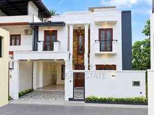 Newly Build Luxury 3 Story House For Sale In Boralesgamuwa