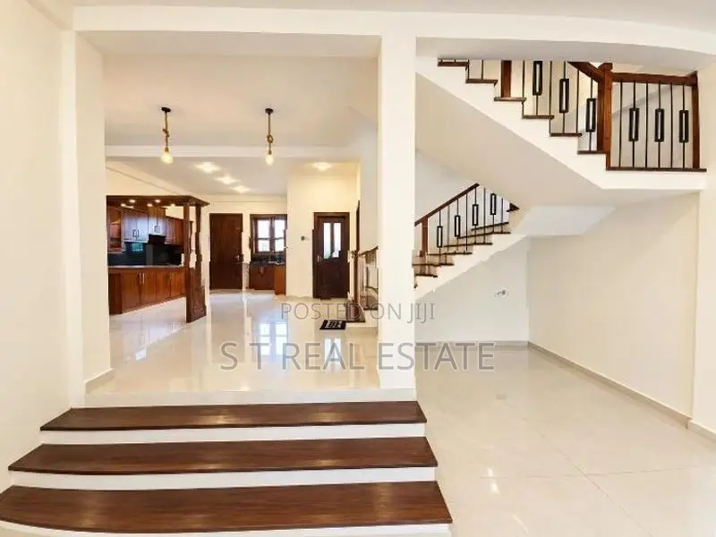 Newly Build Luxury 3 Story House For Sale In Boralesgamuwa