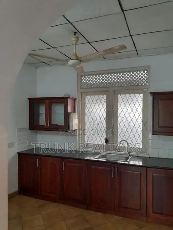 ￭Colombo 07￭ Commercial Property For Rent (NK11538)