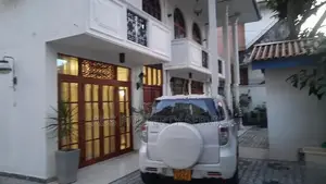 2 story house for sale in Dehiwala Junction