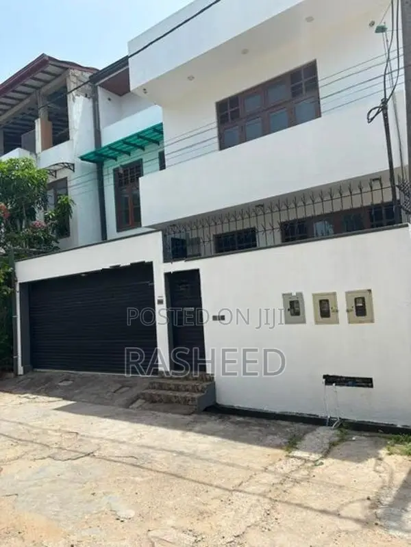6.5 Perches 2story house for sale in Mt.lavania