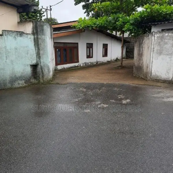 Commercial Land for Sale in Rajagiriya – Ideal Store & Warehouse