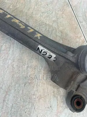 Toyota ZWR80 Voxy Power Steering Rack