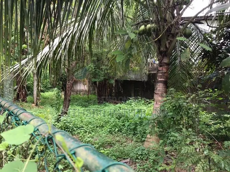 Land For Sale In Habarakada Homagama