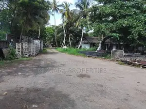 Warehouse for Sale in Wadduwa
