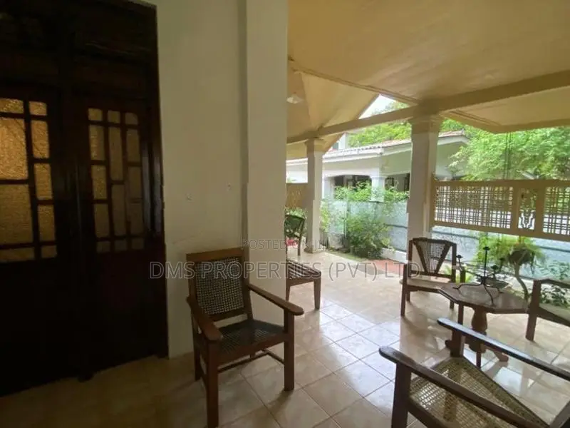 Bungalow For Sale | Rajagiriya 33 Perches