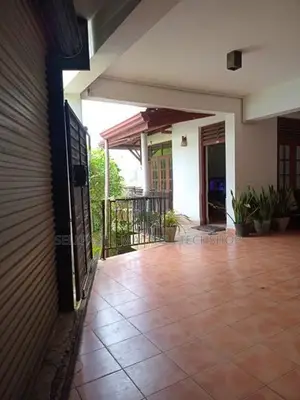 මාලඹේ සුදර්ශන මාවත නවාතැන් පහසුකම්
