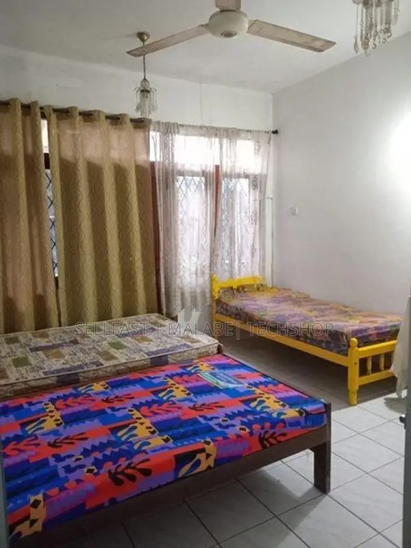 මාලඹේ සුදර්ශන මාවත නවාතැන් පහසුකම්