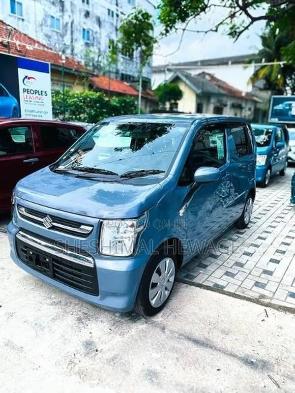 Suzuki Wagon R FX 2024