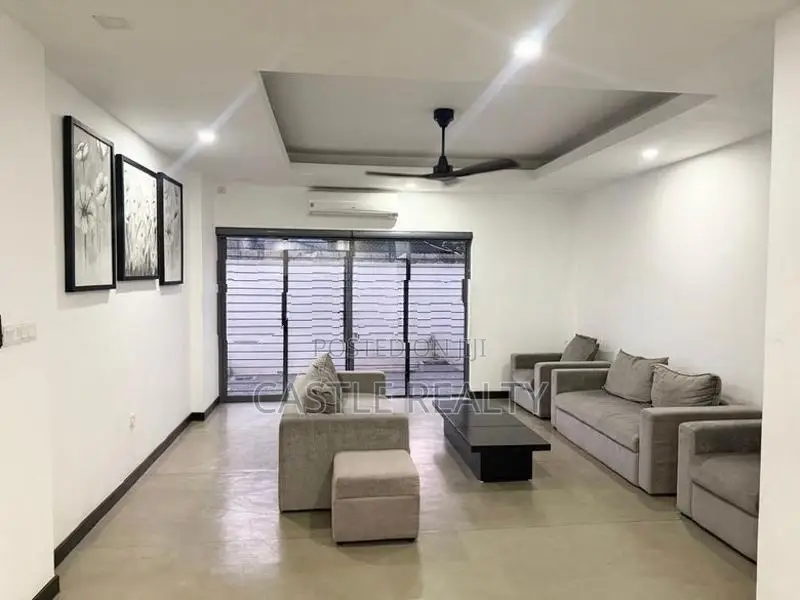 Furnished luxury house for rent in Kohuwela