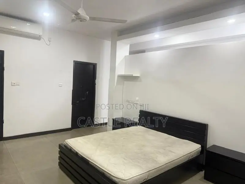 Furnished luxury house for rent in Kohuwela