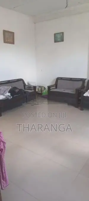 2 ND floor house for rent in dehiwala