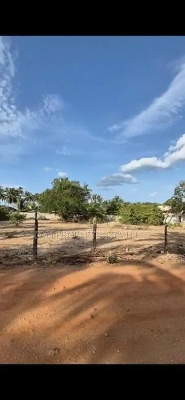 Land for Sale - Nilaweli Public Beach Trincomalee