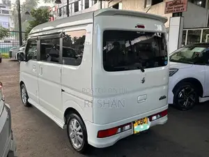 Suzuki Every 2016