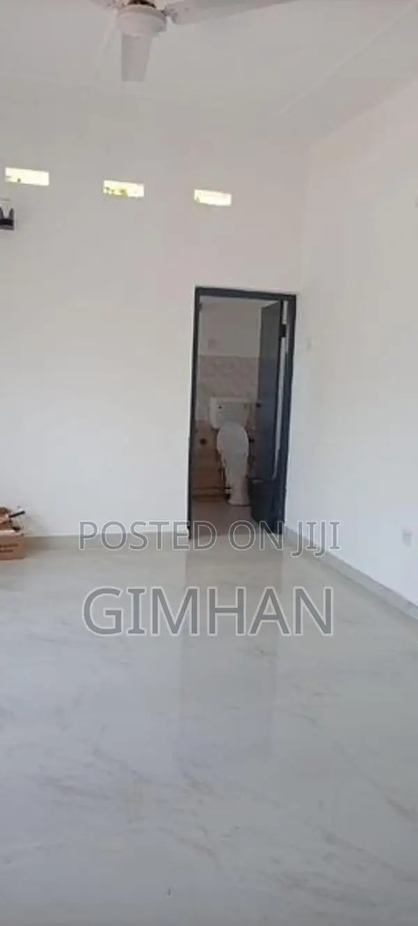 Upstairs House For Rent Rathmalana
