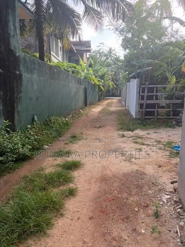Land for Sale in Wadduwa – Thalpitiya