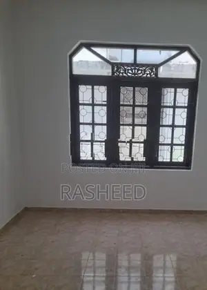 1st floor 3bedroom house for rent in Kalubowila