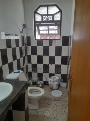 1st floor 3bedroom house for rent in Kalubowila
