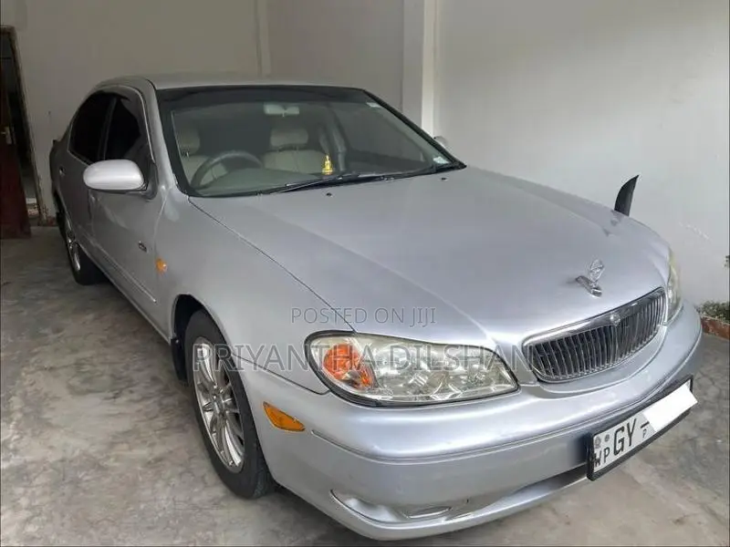 Nissan Cefiro 2001