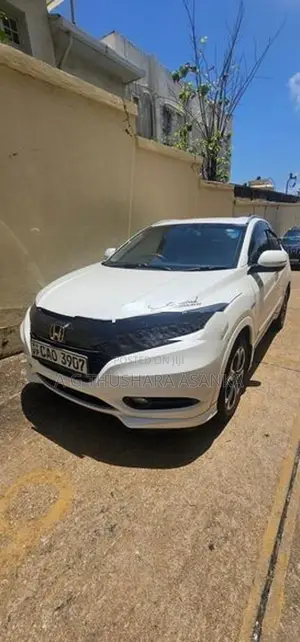 Honda Vezel 2015