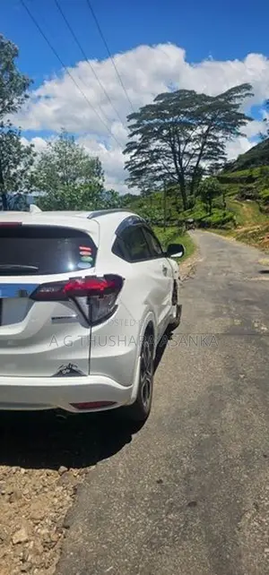 Honda Vezel 2015